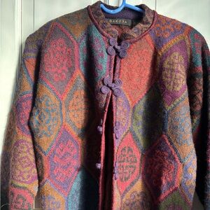 Dakota 100% Alpaca Wool Hand-Loomed Cropped Cardigan — Vibrant Geometric Pattern
